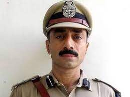 Sanjiv Bhatt  Height, Weight, Age, Stats, Wiki and More